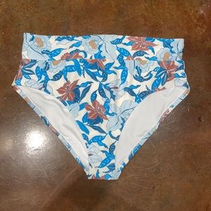 Old Navy high waisted high cut bikini bottoms - large - never worn